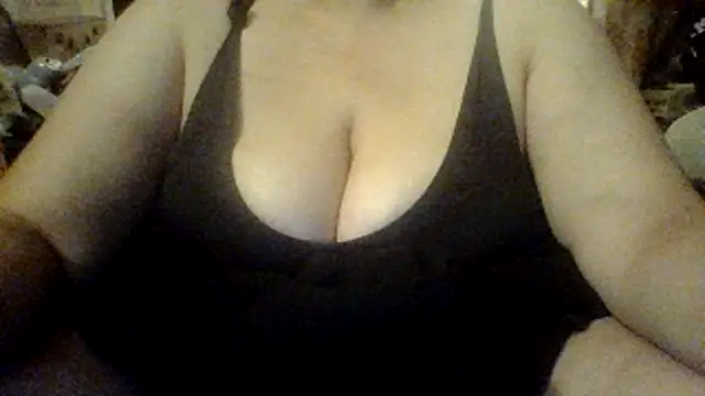 Snapshot of Nice_n_hairy580 chatting on November 2025 06:55:01 AM Nice n hairy580 online show from November 2025 06:55:01 AM