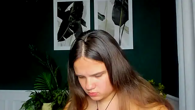 AdeleCruz online show from May 2026 12:10:01 PM