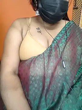 Snapshot of Lolitatamil chatting on February 2026 05:49:02 PM Lolitatamil online show from February 2026 05:49:02 PM