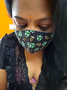 Snapshot of kanikasree chatting on January 2025 03:52:02 AM kanikasree online show from January 2025 03:52:02 AM