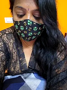 Snapshot of kanikasree chatting on February 2025 09:41:02 PM kanikasree online show from February 2025 09:41:02 PM