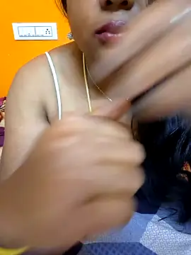 Snapshot of kanikasree chatting on March 2025 06:12:02 PM kanikasree online show from March 2025 06:12:02 PM