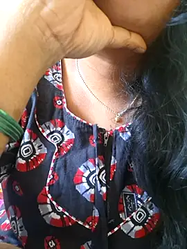 Snapshot of kanikasree chatting on September 2025 03:32:02 AM kanikasree online show from September 2025 03:32:02 AM