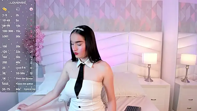 Snapshot of chelsea_bolton_ chatting on March 2025 11:40:02 AM chelsea bolton online show from March 2025 11:40:02 AM