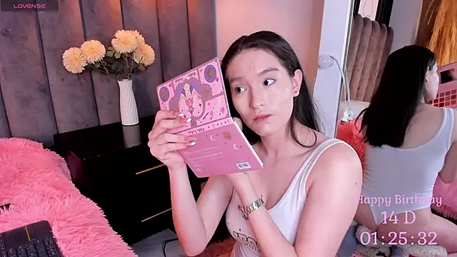 Snapshot of chelsea_bolton_ chatting on September 2025 01:16:02 PM chelsea bolton online show from September 2025 01:16:02 PM