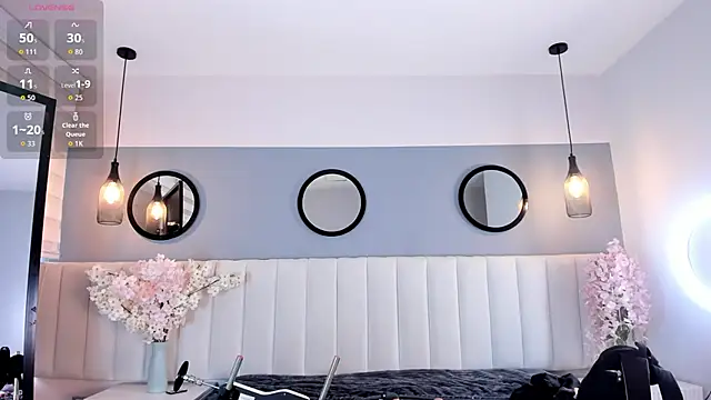 chelsea bolton  online show from April 2026 12:29:02 PM