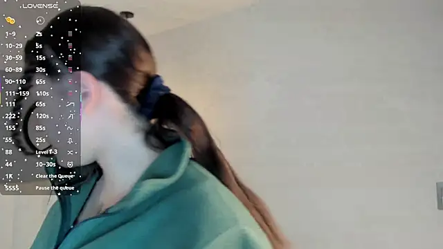 chelsea bolton  online show from May 2026 12:11:01 PM
