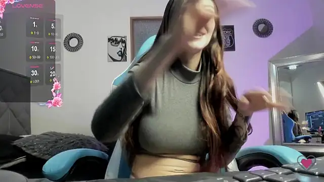 Aleska Miami online show from January 2025 01:24:01 PM