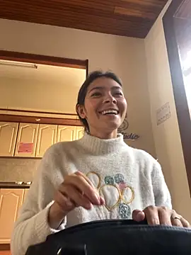 Aleska Miami online show from September 2025 02:11:01 PM