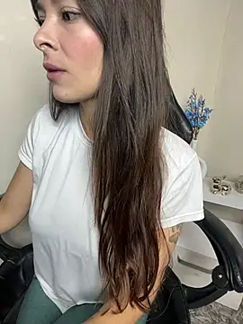 Aleska Miami online show from April 2026 02:22:01 PM