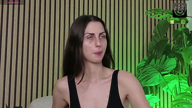 BelovedKhloee online show from March 2026 05:23:02 PM