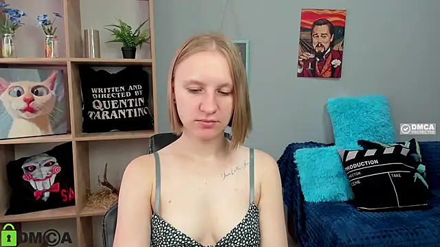 Snapshot of BeautyBlondy chatting on September 2025 06:03:01 AM BeautyBlondy online show from September 2025 06:03:01 AM