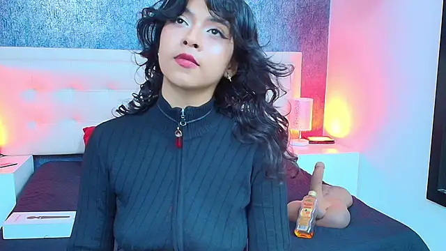 gabriela cortez online show from February 2025 10:25:01 PM