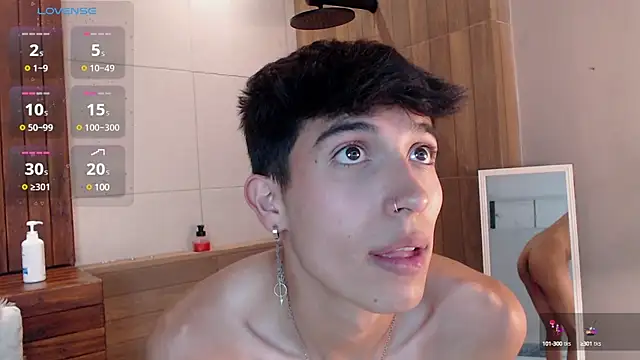 Snapshot of tim__fox chatting on February 2025 10:31:01 PM tim fox online show from February 2025 10:31:01 PM