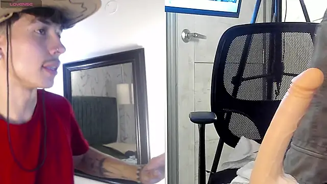 Snapshot of tim__fox chatting on September 2025 12:51:01 PM tim fox online show from September 2025 12:51:01 PM