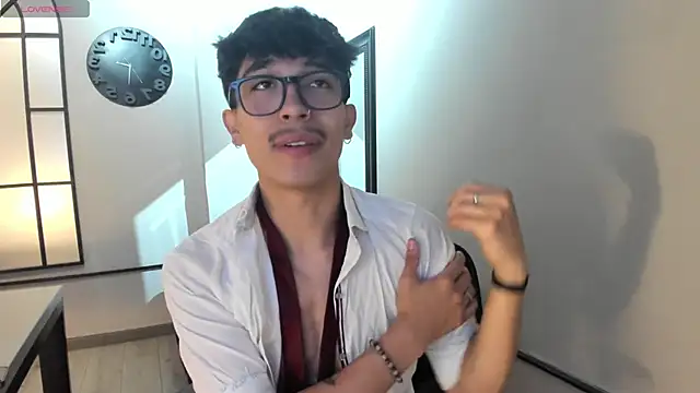 Snapshot of tim__fox chatting on September 2025 11:56:02 AM tim fox online show from September 2025 11:56:02 AM