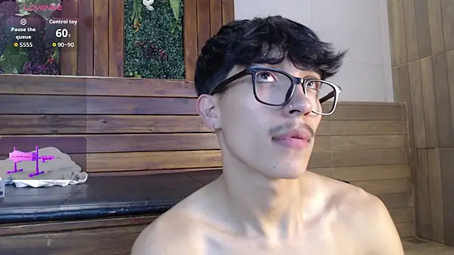 Snapshot of tim__fox chatting on September 2025 12:19:01 PM tim fox online show from September 2025 12:19:01 PM