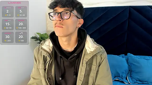 Snapshot of tim__fox chatting on November 2025 12:06:01 PM tim fox online show from November 2025 12:06:01 PM