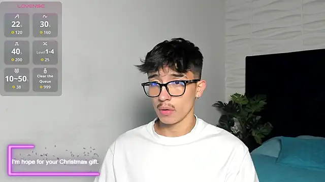 Snapshot of tim__fox chatting on December 2025 11:40:02 AM tim fox online show from December 2025 11:40:02 AM