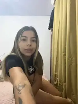 Snapshot of ninfduda chatting on February 2025 12:30:01 AM ninfduda online show from February 2025 12:30:01 AM