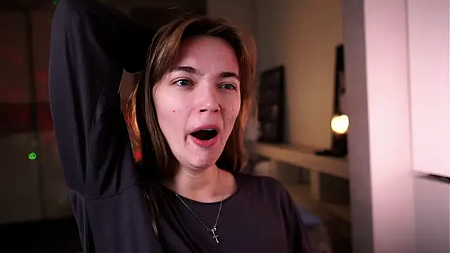 ileanacampbe online show from October 2025 04:22:01 AM