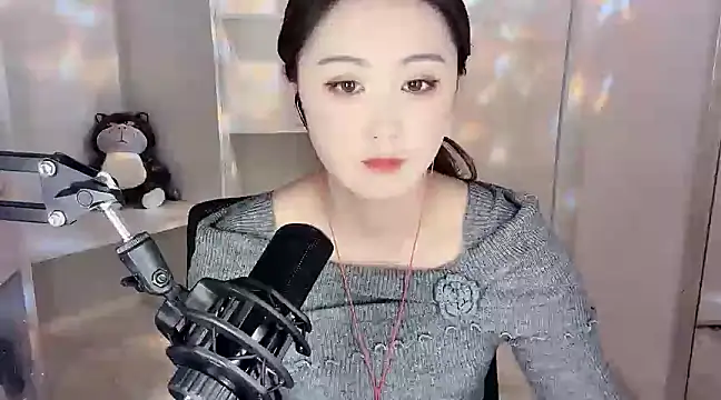 Snapshot of GUKL886 chatting on January 2025 12:01:02 PM GUKL886 online show from January 2025 12:01:02 PM