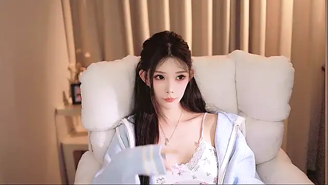 Snapshot of muyan_00 chatting on March 2025 02:19:02 PM muyan 00 online show from March 2025 02:19:02 PM