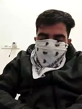 13lusty online show from January 2025 10:58:01 AM