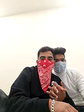 13lusty online show from February 2025 10:03:02 AM