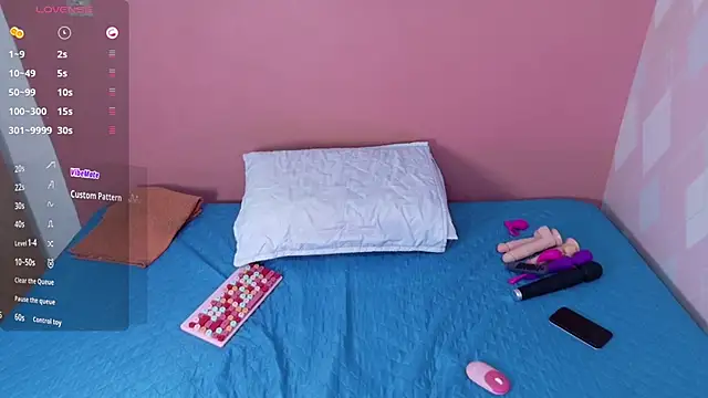 Snapshot of hotiergirl chatting on September 2025 06:13:02 PM hotiergirl online show from September 2025 06:13:02 PM