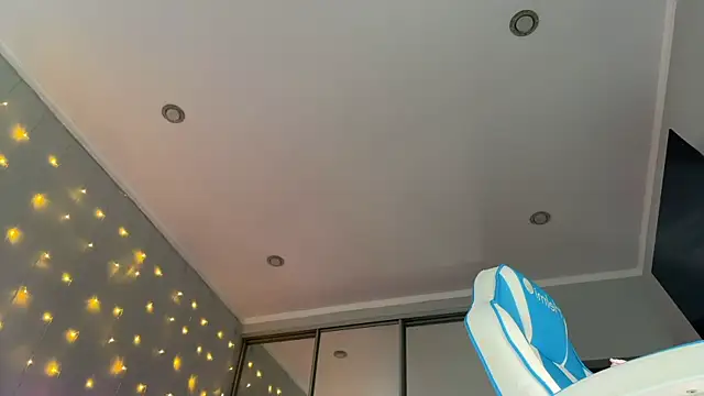 Mercedes Robinson online show from January 2025 07:10:02 AM