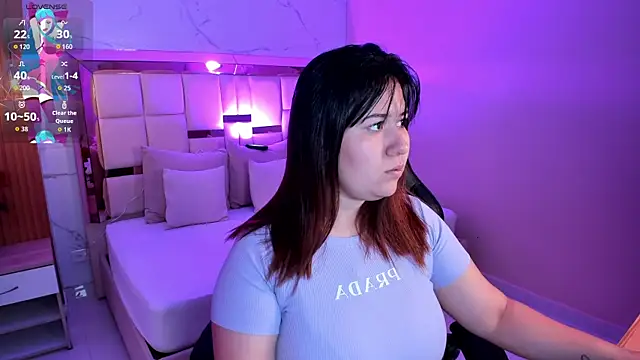 zoes milee online show from December 2025 11:37:02 AM