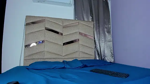 RubiSharqui  online show from February 2026 12:22:02 PM