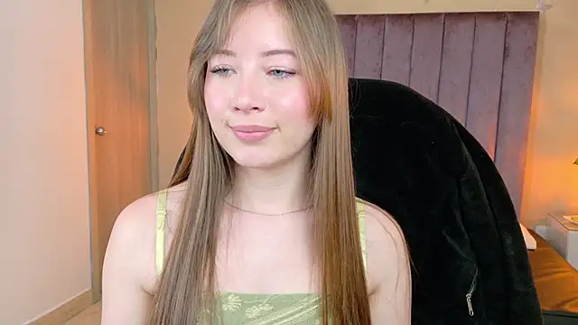 Dahlia Rousse online show from May 2026 05:03:02 AM