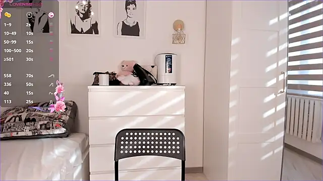 Snapshot of mirann chatting on February 2025 04:47:01 AM mirann online show from February 2025 04:47:01 AM