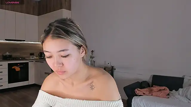 Snapshot of mirann chatting on March 2025 03:10:02 AM mirann online show from March 2025 03:10:02 AM