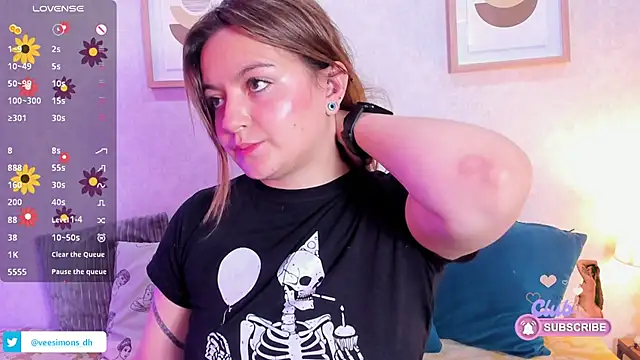 Veronica simons online show from March 2025 07:38:01 PM