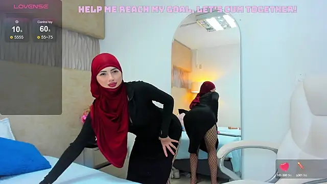 Snapshot of taylorsmiiith_ chatting on January 2025 10:27:02 PM taylorsmiiith online show from January 2025 10:27:02 PM