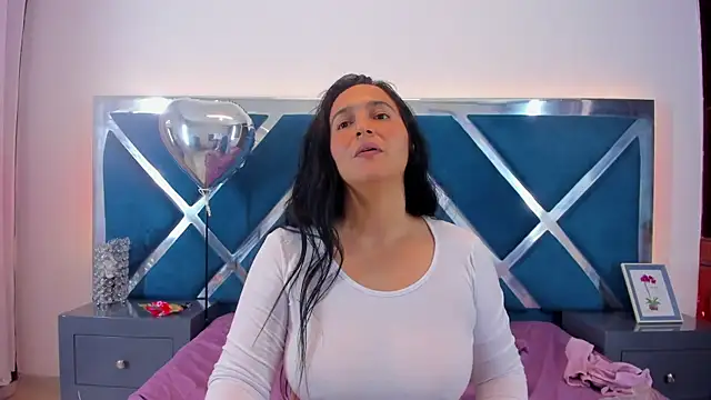 LucineArias online show from March 2025 11:23:01 PM