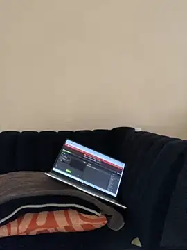 Barbie Teddy online show from October 2025 08:04:01 AM