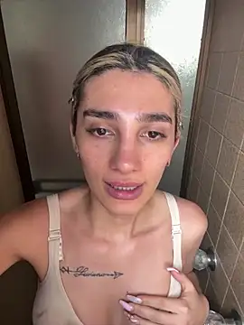 Queensara  online show from February 2026 05:45:02 PM