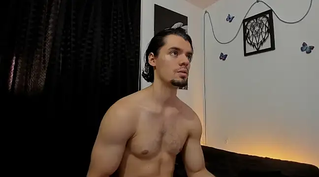 Snapshot of maxi_styles chatting on January 2025 09:16:01 PM maxi styles online show from January 2025 09:16:01 PM