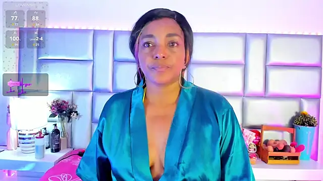 LovelyNickii online show from May 2026 04:48:02 PM