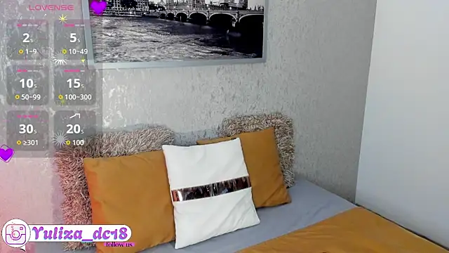 Luxury Woman online show from December 2025 03:55:01 AM