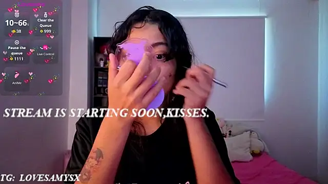 Snapshot of Lovelyamyy chatting on June 2026 12:18:02 PM Lovelyamyy online show from June 2026 12:18:02 PM