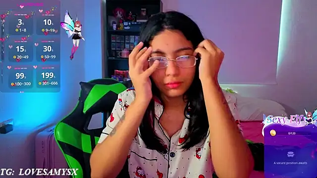 Snapshot of Lovelyamyy chatting on June 2026 02:45:02 PM Lovelyamyy online show from June 2026 02:45:02 PM