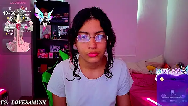Snapshot of Lovelyamyy chatting on July 2026 09:17:01 PM Lovelyamyy online show from July 2026 09:17:01 PM