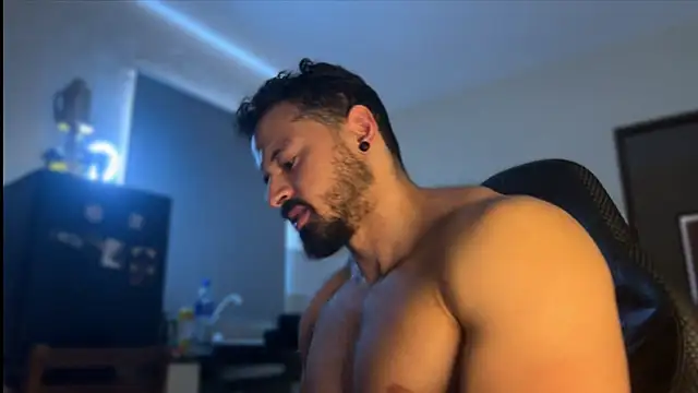 Lucasfit24 online show from November 2025 03:35:01 PM