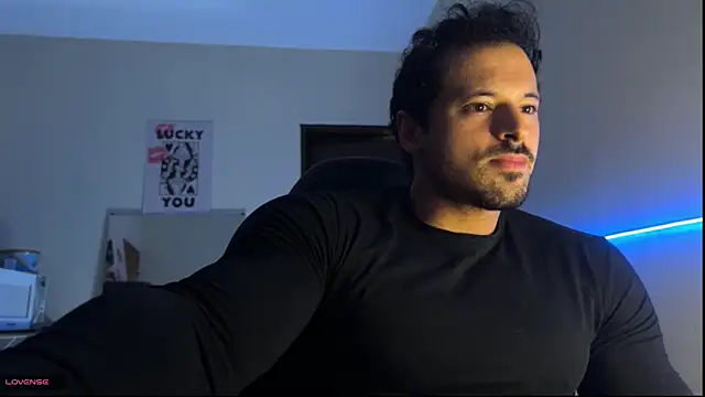 Lucasfit24 online show from May 2026 01:56:01 AM