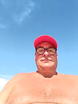 Snapshot of MountJohnXL chatting on January 2025 02:30:02 PM MountJohnXL online show from January 2025 02:30:02 PM